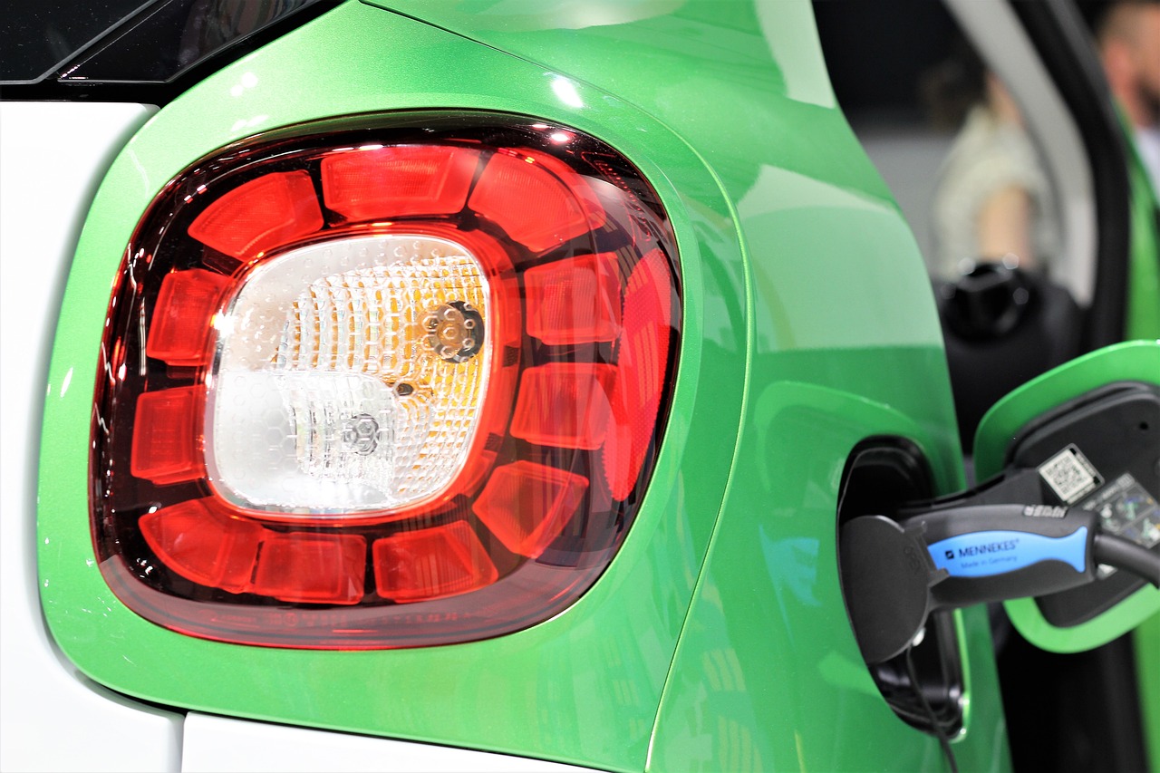2024新澳门正版免费资本车，高效制定解决方案_便签速记WTN29.93.66